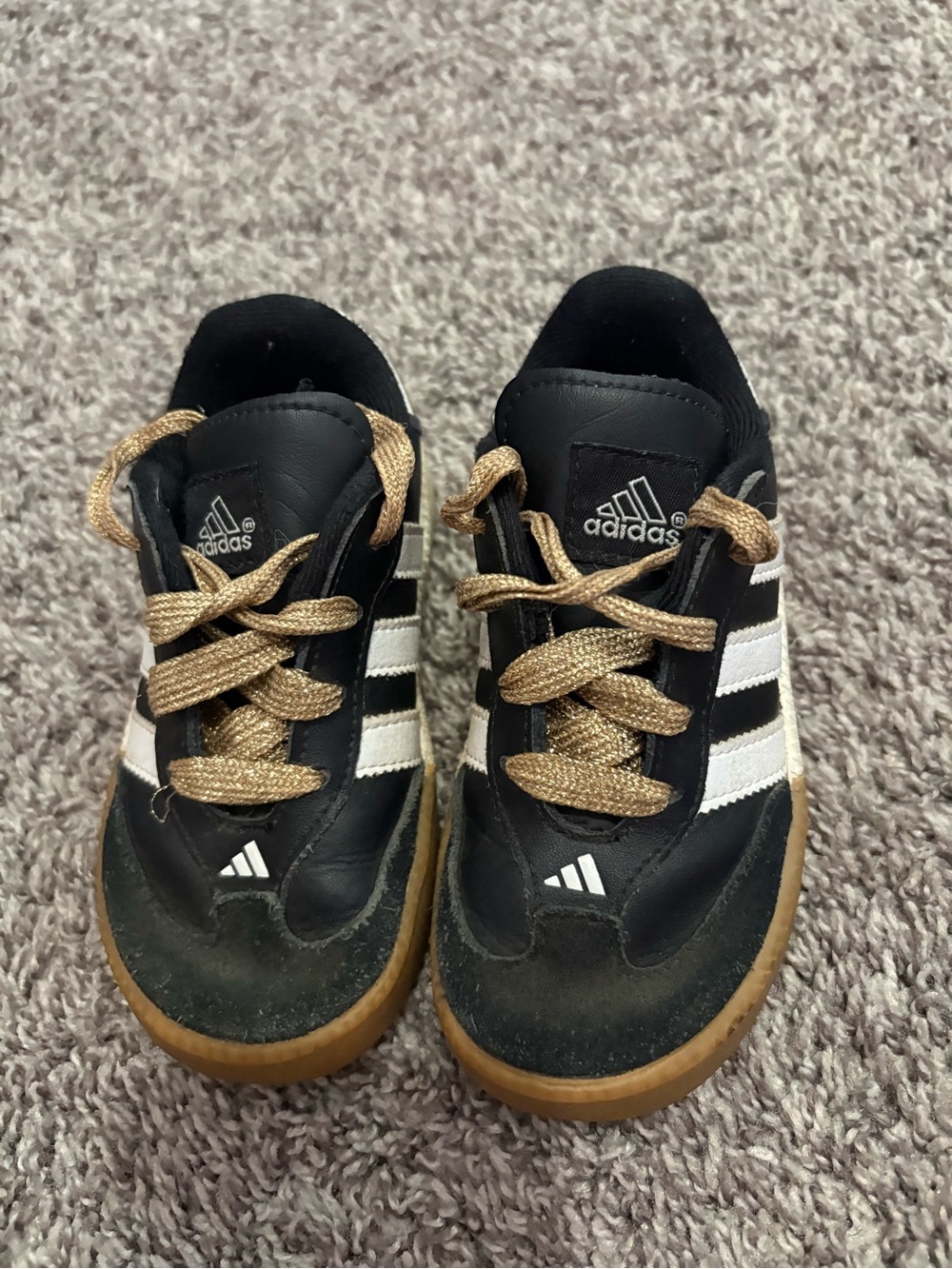 Rare Adidas toddler Gold' Samba Black & White Gum Sole Sneakers - Picture 3 of 9